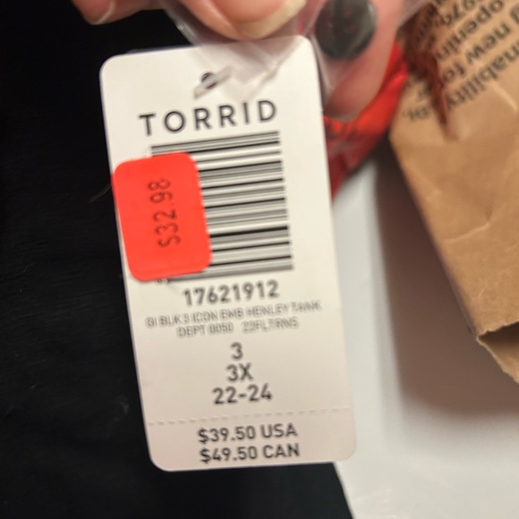 Torrid Black Graphic Tank Top - Picture 4 of 4